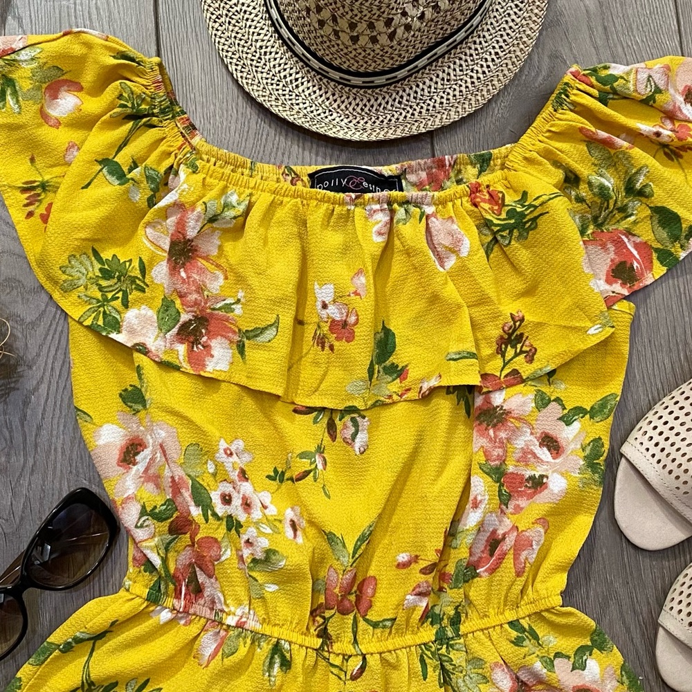 Floral Rompers - Picture 3 of 7